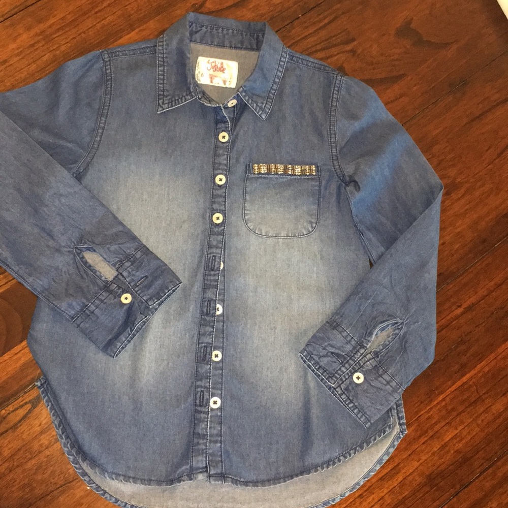 👧Justice Denim sequin pocket button down sz.6